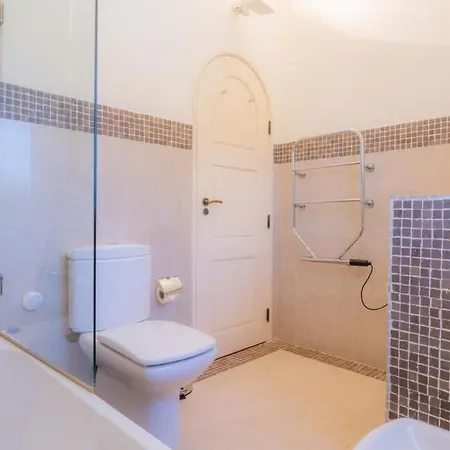 Prado - Beautiful Beachfront